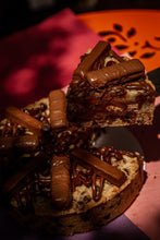 Load image into Gallery viewer, Chunky Bulky Cookie Pie