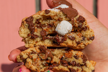 Load image into Gallery viewer, Chunky Smores Cookie 
